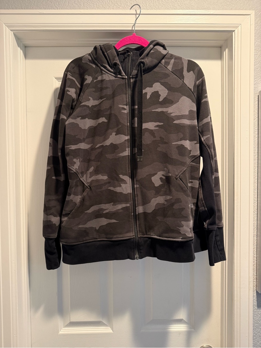 Athleta Women's Gray Camo Zip-Up Hoodie XL